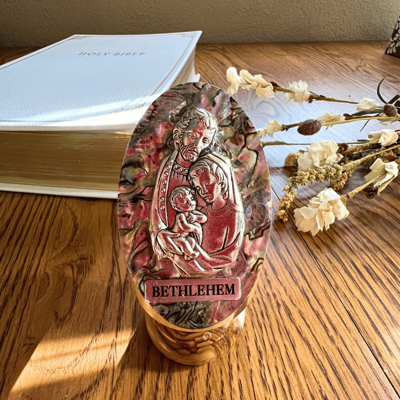 Olive Wood Divine Family Stand with Mother of Pearl