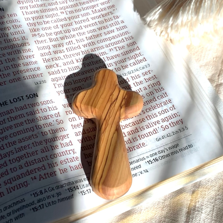 Olive Wood Comfort Cross (Handheld) – Bethlehem Box