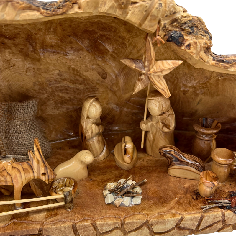 *NEW Nativity Scene in Raw Olive Wood Manger