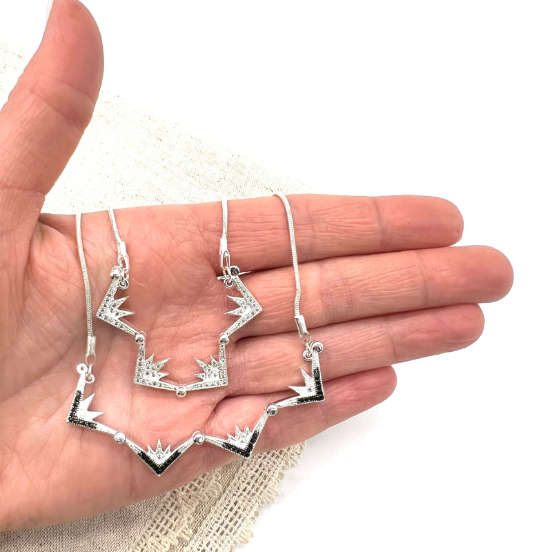 Two-Way Magnetic Star Of Bethlehem Necklace